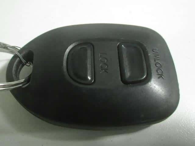 Keyless Entry Remote Control Key DAIHATSU Move 1997 E-L600S — photo 1