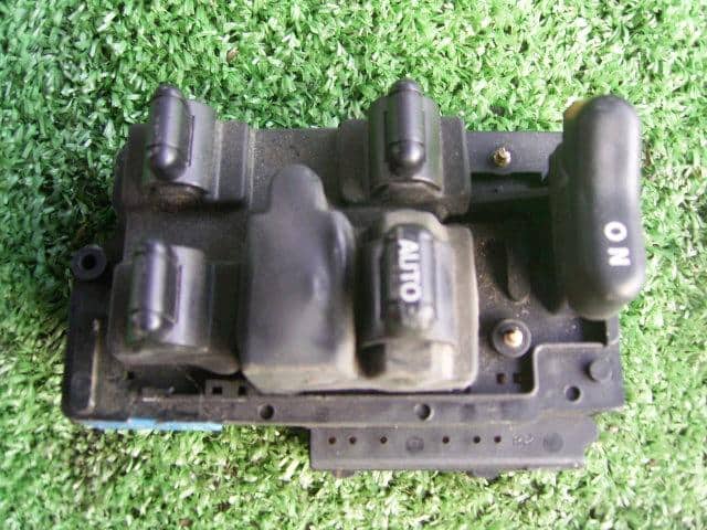 Power Window Switch HONDA Us accord wagon 1991 E-CB9 — photo 1