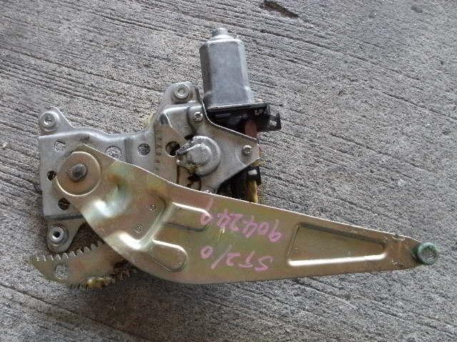 Rear Left Door Regulator TOYOTA Corona Premio 1998 E-ST210 — photo 2