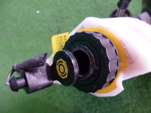 Brake Master Cylinder AUDI Audi a3 2005 GH-8PBLX — photo 4