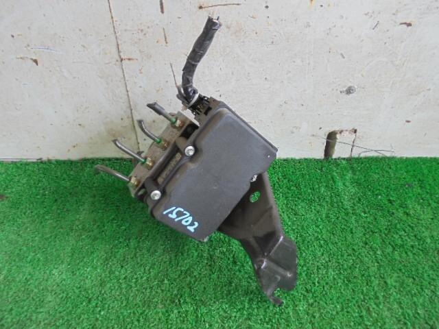 ABS Actuator NISSAN Bluebird Sylphy 2006 DBA-KG11 — photo 1