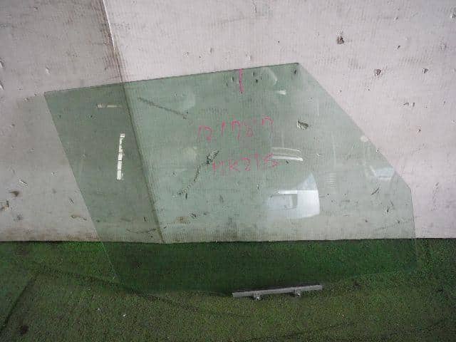 Front Right Door Windshield SUZUKI Palette 2009 DBA-MK21S 8453182K00 — photo 1