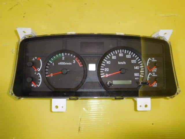 Speedometer ISUZU 2014 TKG-FRR90S2 8981957031 — photo 1