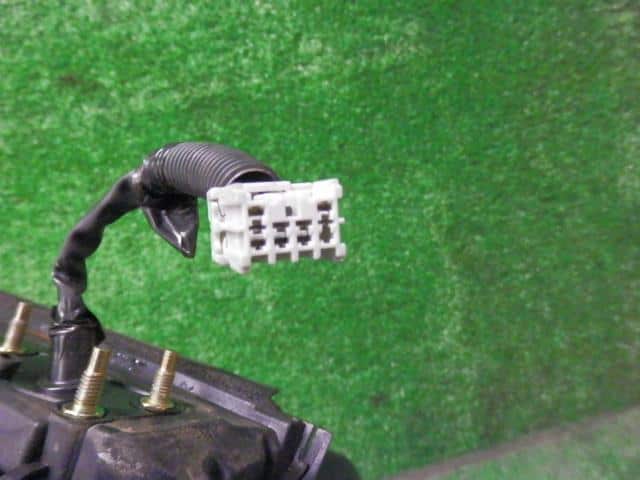 Right Side Mirror HONDA Mobilio 2001 LA-GB2 — photo 4