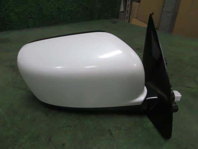 Right Side Mirror MITSUBISHI Airtrek 2001 LA-CU2W — photo 2