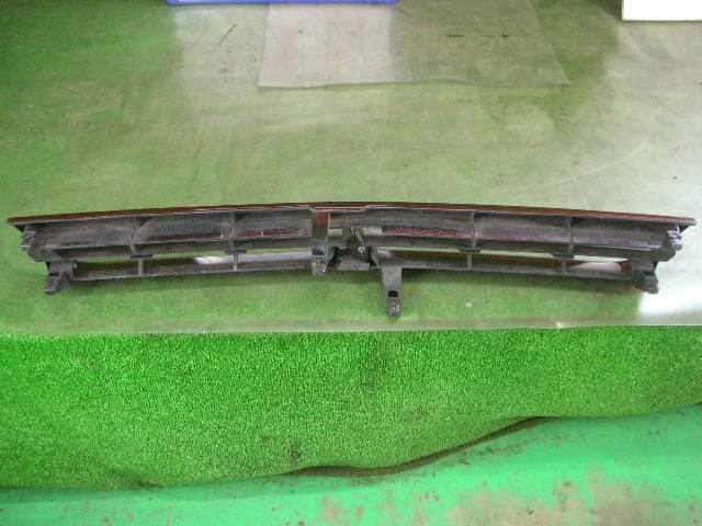 Radiator Grille MITSUBISHI Libero 1994 E-CD5W — photo 3
