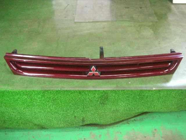 Radiator Grille MITSUBISHI Libero 1994 E-CD5W — photo 2