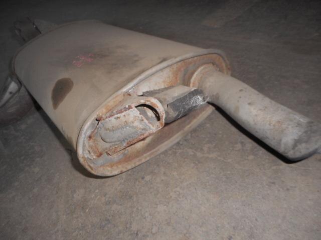 Rear Muffler TOYOTA Corona Premio 1998 GF-ST210 — photo 4