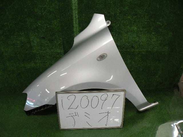 Left Fender Panel MAZDA Demio 2004 UA-DY3W — photo 1