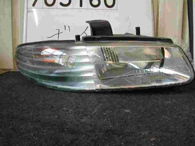 Right Headlight CHRYSLER Chrysler voyager — photo 2