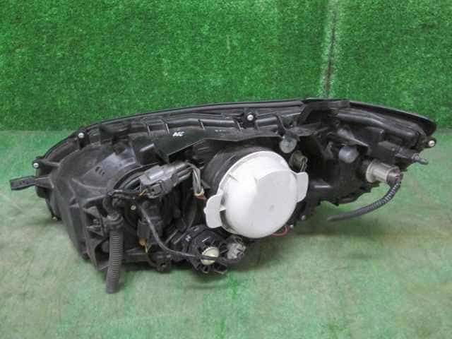 Right Headlight SUBARU Legacy 2006 CBA-BP5 — photo 3