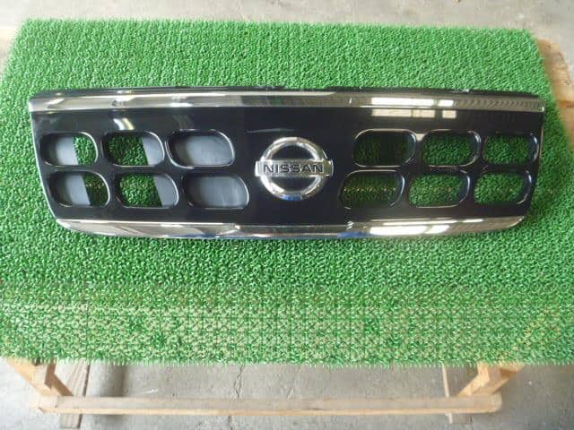 Radiator Grille NISSAN Otti 2008 DBA-H92 — photo 1