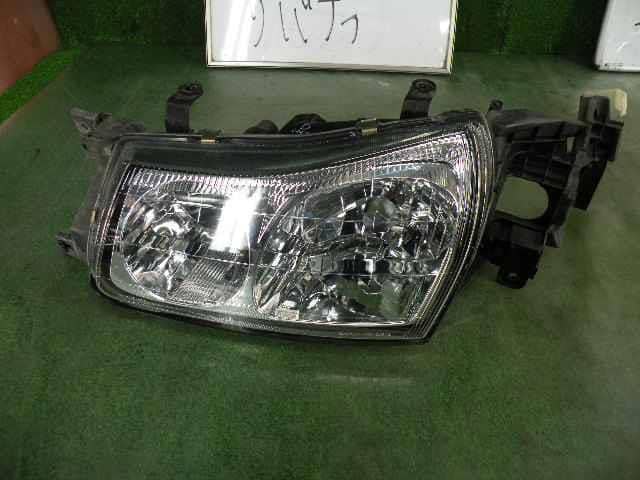 Left Headlight NISSAN Prairie Liberty 2000 GF-PNM12 — photo 2