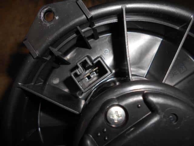 Blower Motor NISSAN Moco 2006 DBA-MG22 — photo 3