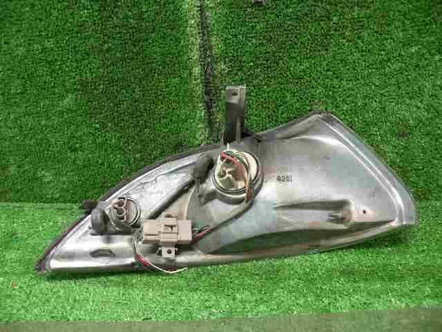 Left Side Marker Light TOYOTA Carina ED 1993 E-ST182 — photo 3