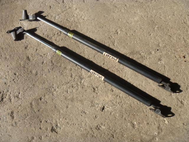 Tail Gate Damper TOYOTA Alphard 2003 UA-ANH10 — photo 3