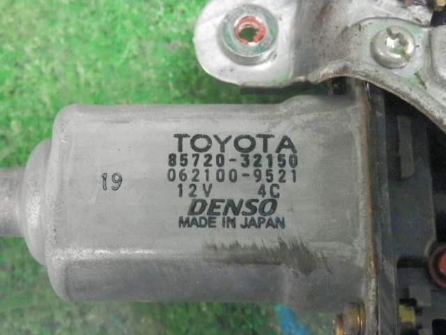 Front Left Door Regulator TOYOTA OPA 2001 TA-ZCT15 — photo 3