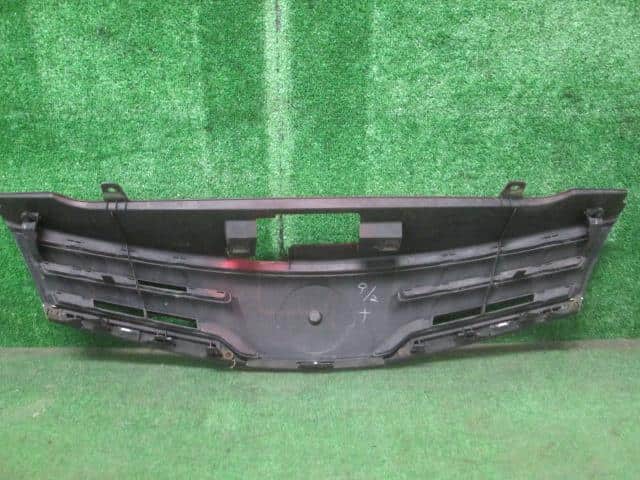 Radiator Grille NISSAN Note 2008 DBA-NE11 — photo 3