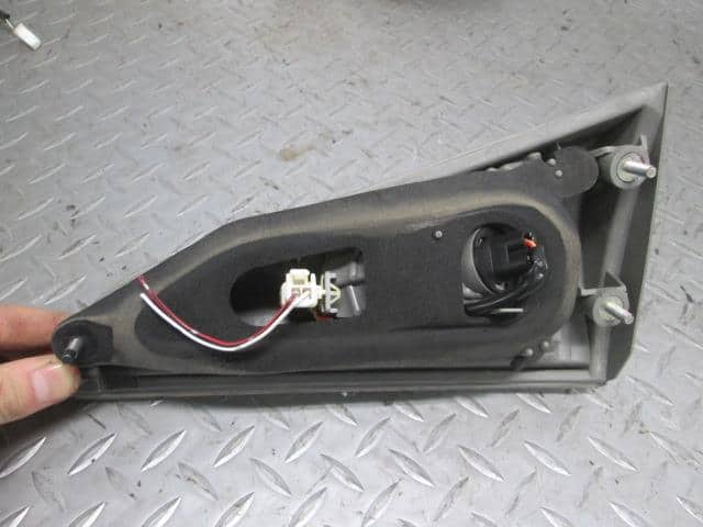 Rear Finish Panel TOYOTA Caldina 2006 CBA-AZT246 — photo 2