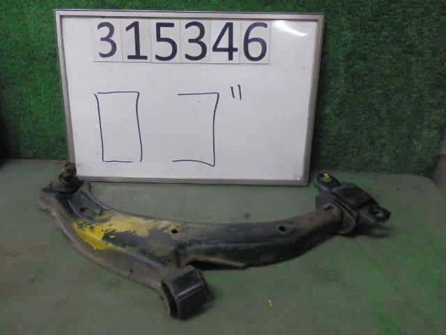 Front Right Lower Control Arm HONDA Logo 2000 GF-GA5 — photo 1