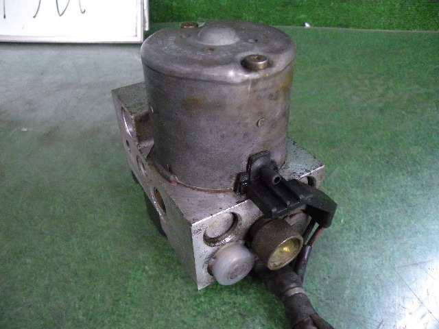 ABS Actuator NISSAN Elgrand 1997 KD-AVWE50 — photo 3