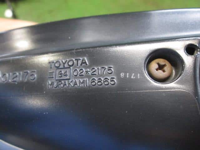 Left Side Mirror TOYOTA Altezza Gita 2001 TA-JCE15 — photo 2
