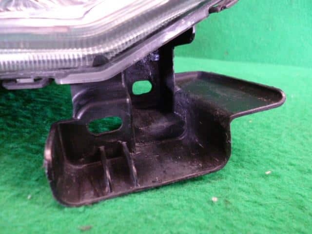 Right Headlight MITSUBISHI eK Wagon 2006 DBA-H82W — photo 5