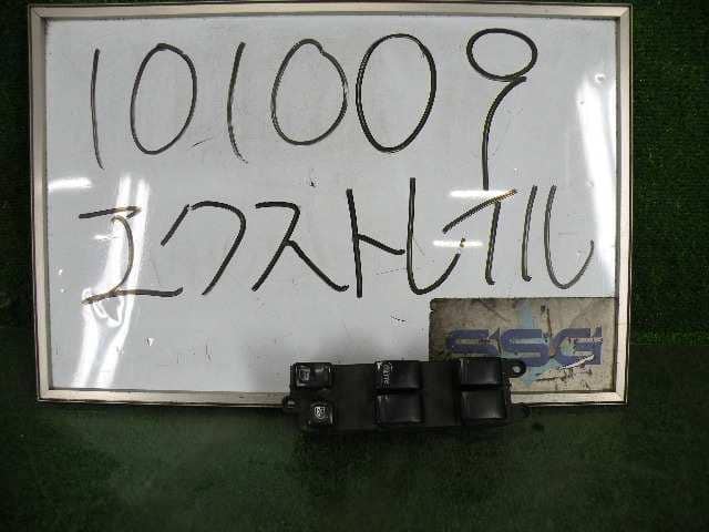 Power Window Switch NISSAN X-Trail 2001 TA-NT30 — photo 1