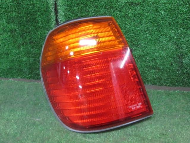 Left Tail Light NISSAN Primera 1997 E-WP11 — photo 2