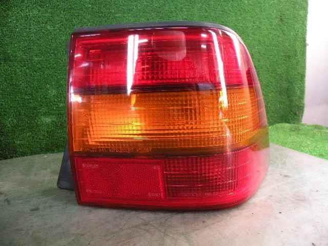 Right Tail Light TOYOTA Celsior 1995 E-UCF21 — photo 2