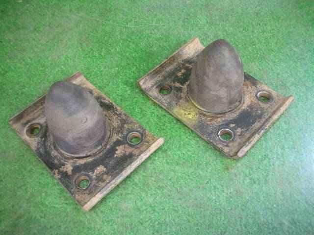 Suspension Parts DAIHATSU Hijet 1994 V-S110P — photo 2
