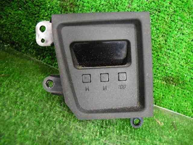 Watch TOYOTA Carina 1992 E-ST195 8391020660 — photo 2