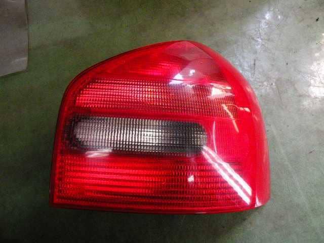 Right Tail Light AUDI Audi a3 1997 — photo 2
