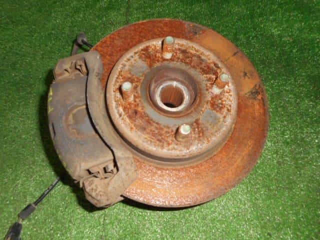 Front Left Knuckle Hub Assembly MAZDA Demio 2007 DBA-DE3FS D65133021A — photo 4