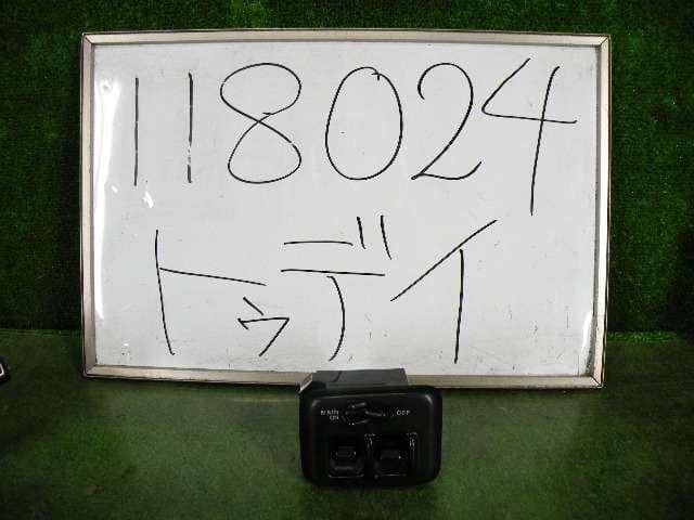 Power Window Switch HONDA Today 1996 E-JA4 — photo 1