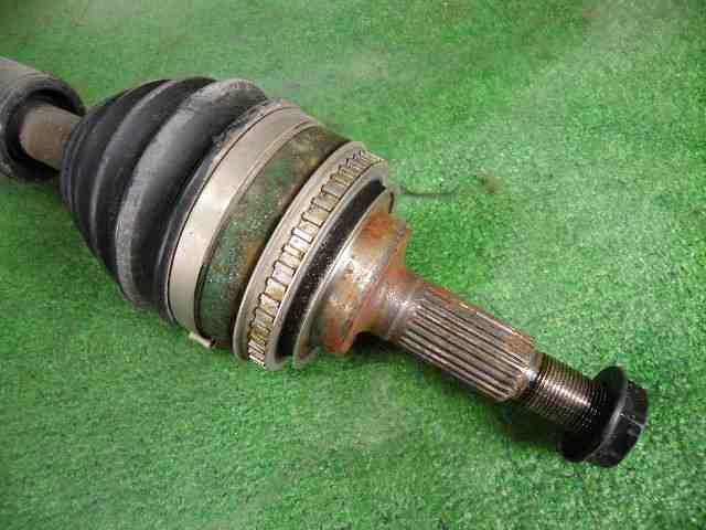 Front Left Drive Shaft TOYOTA Gaia 2003 TA-ACM15 — photo 2