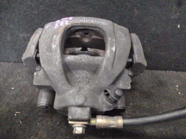 Front Right Caliper BMW Bmw mini_ 2002 GH-RA16 — photo 2