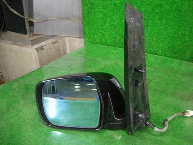 Left Side Mirror TOYOTA Estima 2002 ZA-AHR10 — photo 5