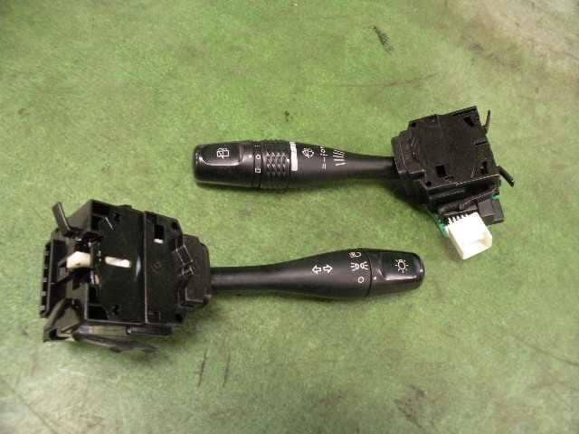 Combination Switch MITSUBISHI Airtrek 2002 LA-CU2W — photo 2