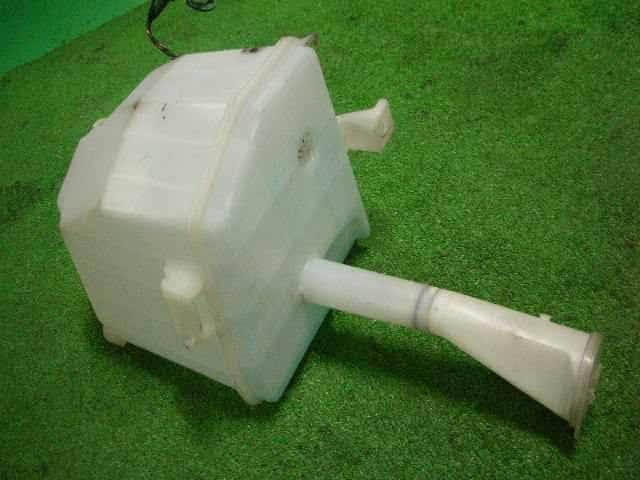 Windshield Washer Tank NISSAN Sunny 1996 E-FB14 — photo 2
