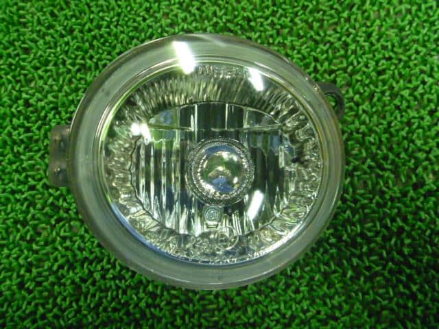 Left Fog Light NISSAN Cube 2005 CBA-BGZ11 — photo 1