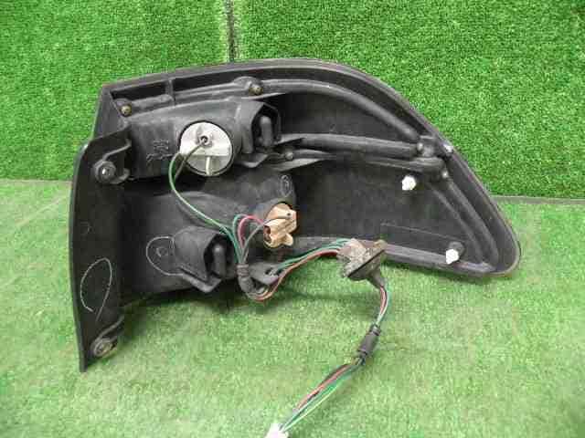 Left Tail Light MAZDA Capella 1997 GF-GFER — photo 3