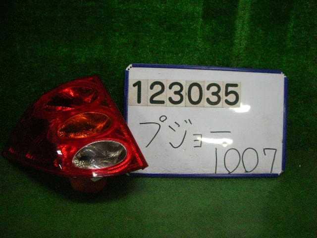 Left Tail Light PEUGEOT 1007 — photo 1