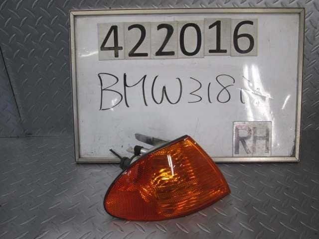 Right Side Marker Light BMW 3 Series — photo 1
