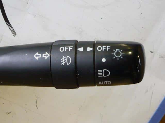 Combination Switch TOYOTA Crown 2004 DBA-GRS182 — photo 3