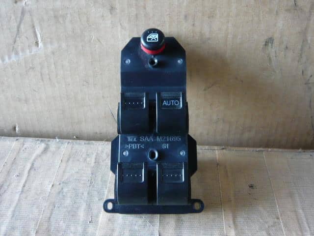 Power Window Switch HONDA Fit 2004 DBA-GD1 — photo 2