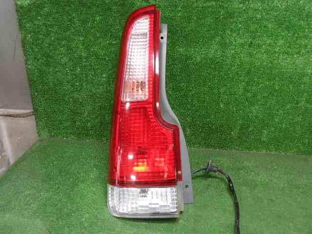 Left Tail Light HONDA Life Dunk 2000 — photo 2