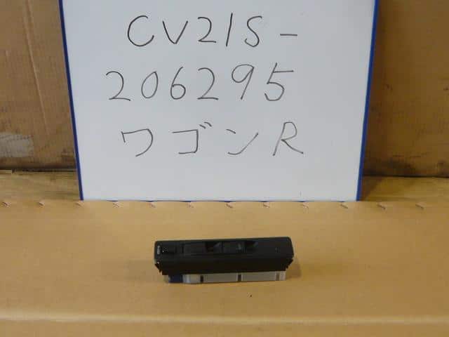 Power Window Switch SUZUKI Wagon R 1996 E-CV21S — photo 1