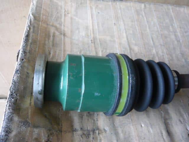 Front Left Drive Shaft SUBARU R2 2004 CBA-RC1 — photo 2