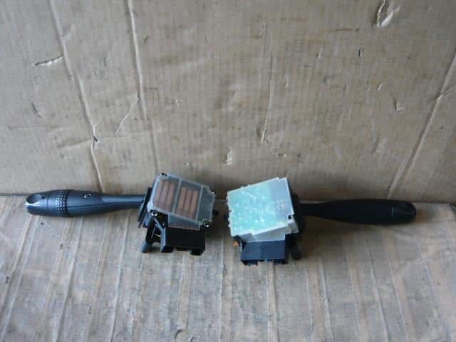 Combination Switch SUBARU R2 2004 CBA-RC1 — photo 4
